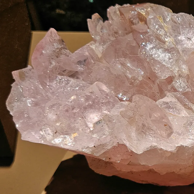 Morganite crystal